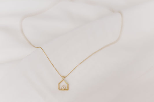 The Dwelling Necklace